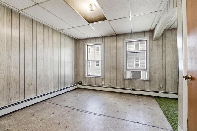 43 Morris St, Boston, MA 02128
