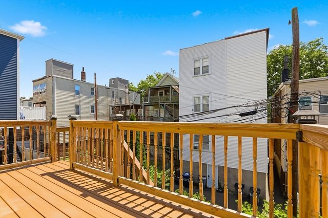 43 Morris St, Boston, MA 02128