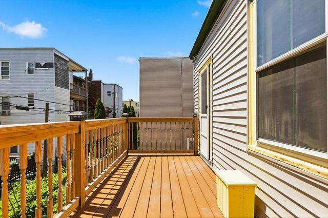 43 Morris St, Boston, MA 02128