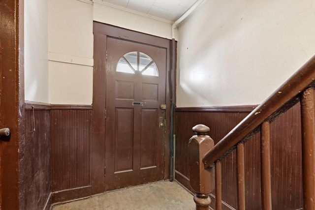 43 Morris St, Boston, MA 02128