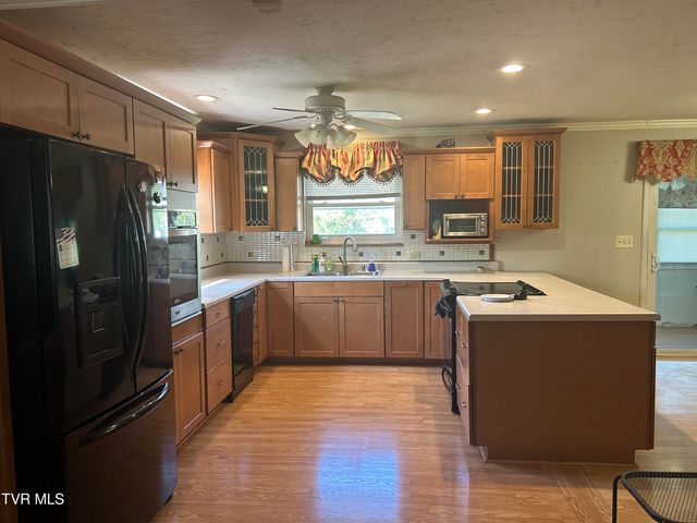 605 Masengill Avenue, Morristown, TN 37814