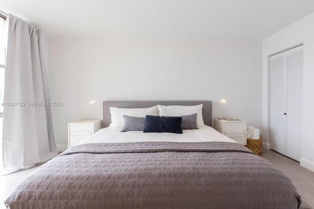 17600 N Bay Rd N403, Sunny Isles Beach, FL 33160