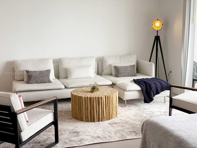 17600 N Bay Rd N403, Sunny Isles Beach, FL 33160