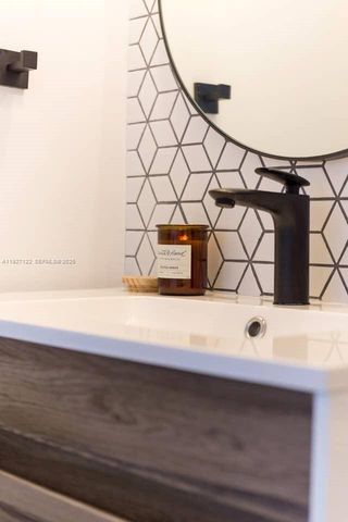 17600 N Bay Rd N403, Sunny Isles Beach, FL 33160