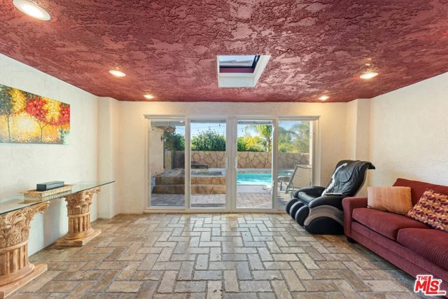 39700 Avenida Arizona, Temecula, CA 92591
