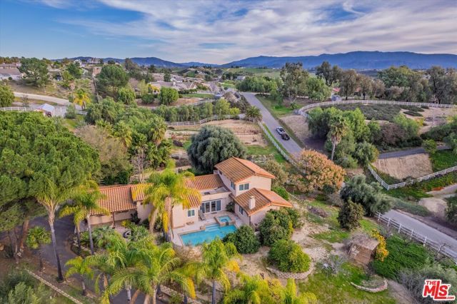 39700 Avenida Arizona, Temecula, CA 92591