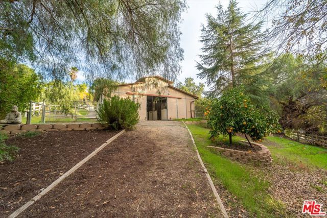 39700 Avenida Arizona, Temecula, CA 92591