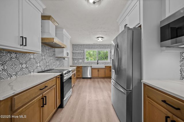 507 Jackson Court, Jacksonville, NC 28540