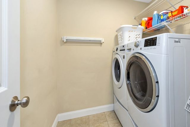 24 River Point Dr 6, Ipswich, MA 01938