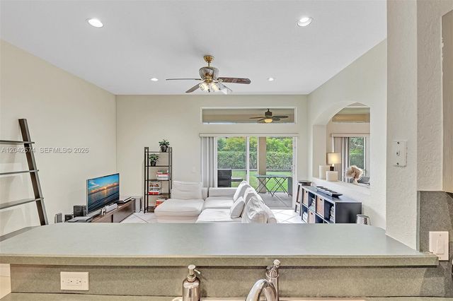 3711 Falcon Ridge Circle, Weston, FL 33331