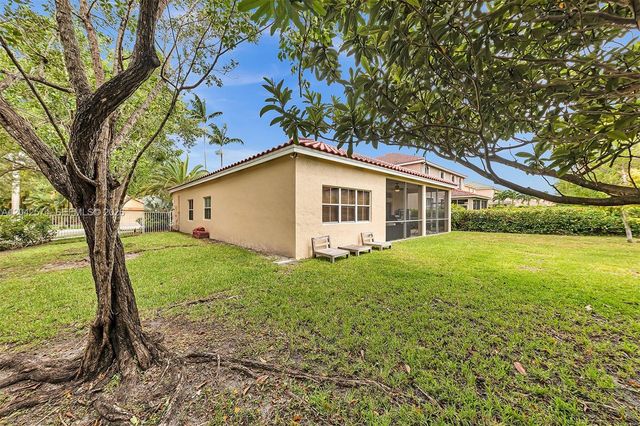 3711 Falcon Ridge Circle, Weston, FL 33331