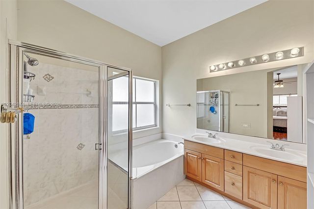 3711 Falcon Ridge Circle, Weston, FL 33331