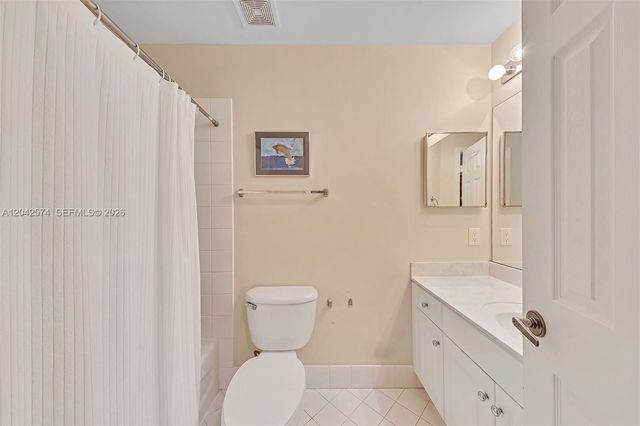 3711 Falcon Ridge Circle, Weston, FL 33331