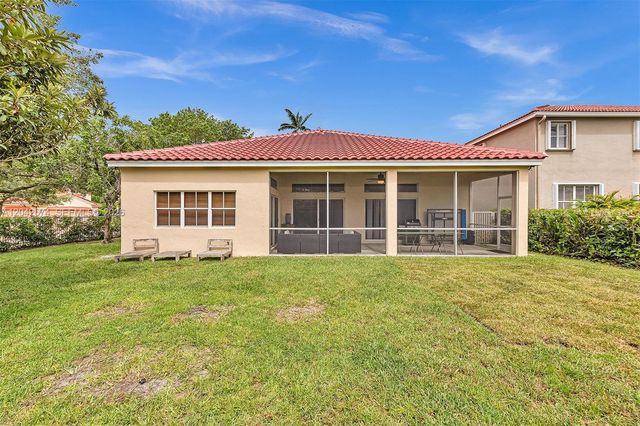 3711 Falcon Ridge Circle, Weston, FL 33331