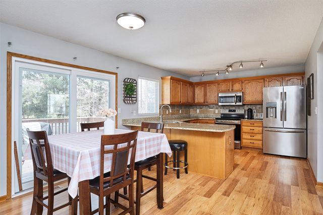 1018 S 50th Place, West Des Moines, IA 50265