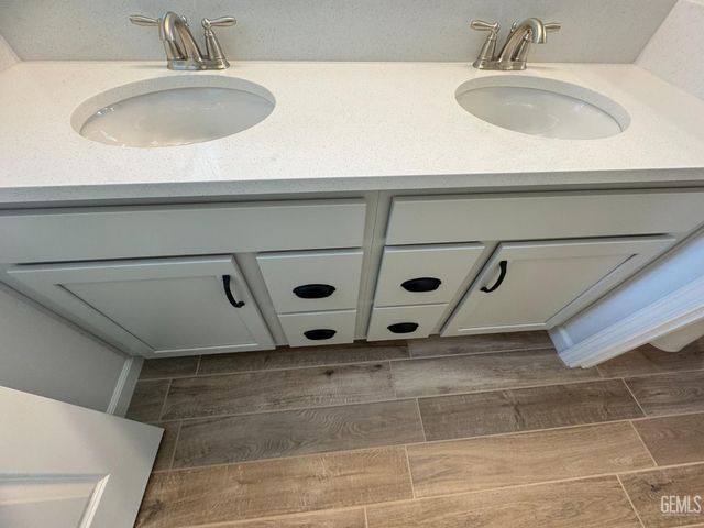 15123 Garethford Street, Bakersfield, CA 93311