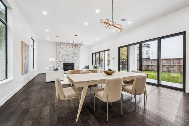 3209 Mcculloch Circle, Houston, TX 77056