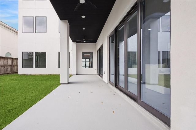 3209 Mcculloch Circle, Houston, TX 77056