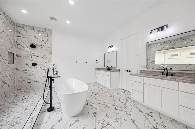 3209 Mcculloch Circle, Houston, TX 77056