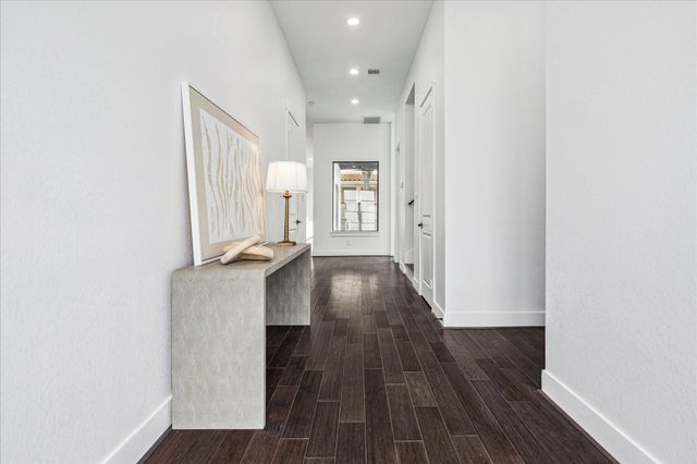 3209 Mcculloch Circle, Houston, TX 77056