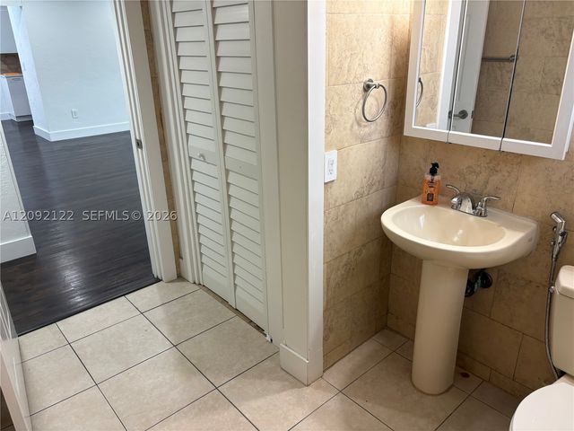 5751 SW 2nd Ter 5751, Miami, FL 33144