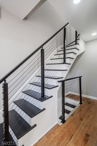 299 Halladay St, Jersey City, NJ 07304