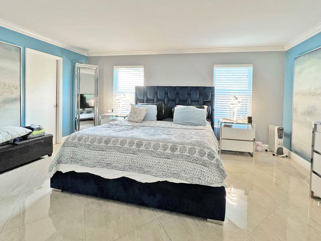 661 NW 42nd Avenue, Coconut Creek, FL 33066