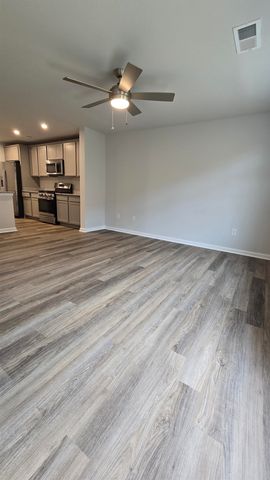 1266 Forestbrook Lane, Spartanburg, SC 29303