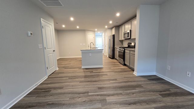 1266 Forestbrook Lane, Spartanburg, SC 29303