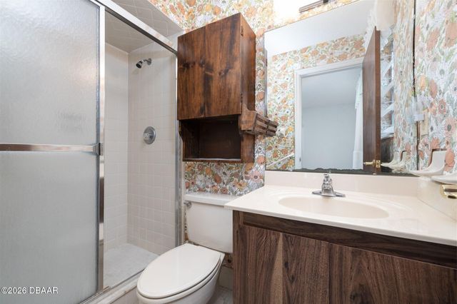 484 N Ridgewood Avenue, Ormond Beach, FL 32174