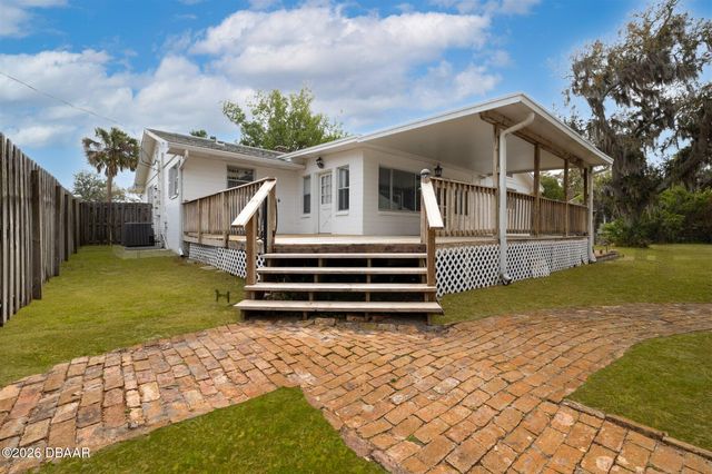 484 N Ridgewood Avenue, Ormond Beach, FL 32174