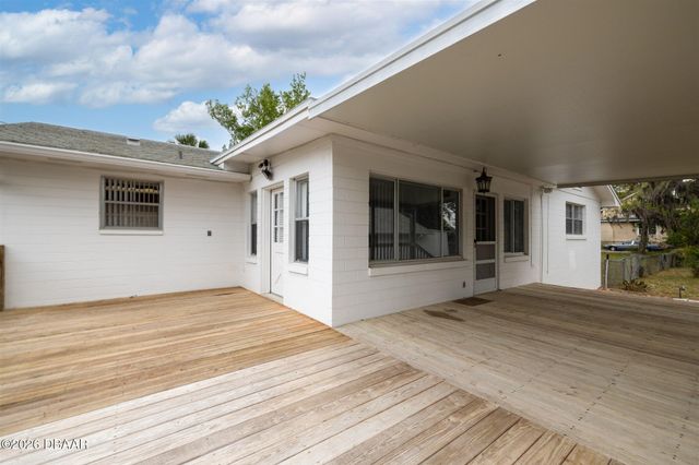 484 N Ridgewood Avenue, Ormond Beach, FL 32174