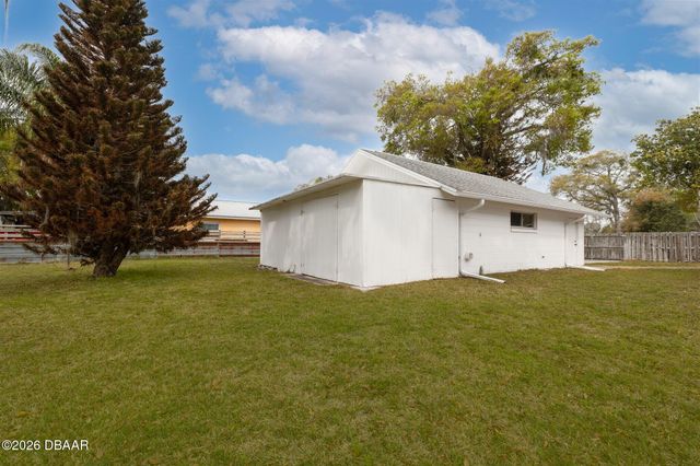 484 N Ridgewood Avenue, Ormond Beach, FL 32174