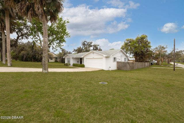 484 N Ridgewood Avenue, Ormond Beach, FL 32174