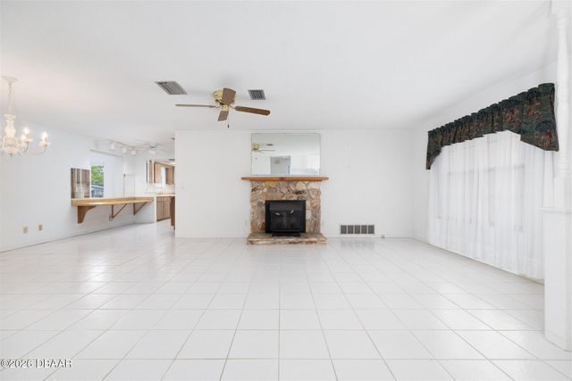 484 N Ridgewood Avenue, Ormond Beach, FL 32174