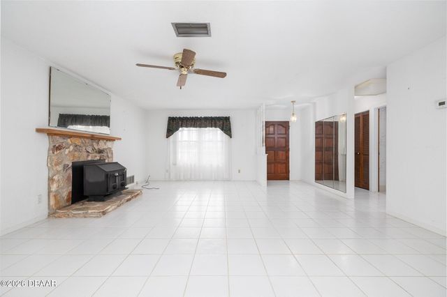 484 N Ridgewood Avenue, Ormond Beach, FL 32174