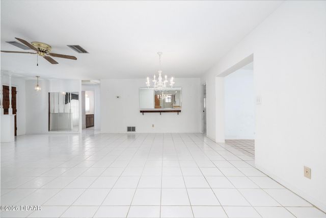 484 N Ridgewood Avenue, Ormond Beach, FL 32174