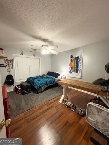 206 Southern Walk Circle, Gray, GA 31032