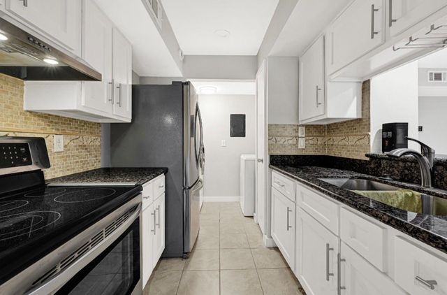 250 El Dorado Boulevard 224, Houston, TX 77598