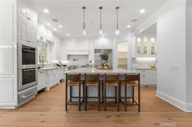 1961 Port Nelson, Newport Beach, CA 92660