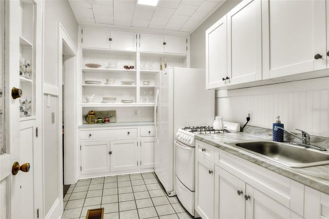 211 E PARK STREET, Lakeland, FL 33803