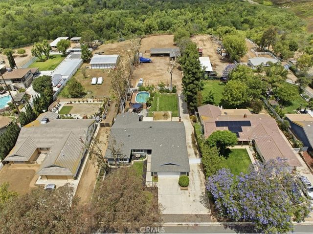 3633 Vine Avenue, Norco, CA 92860