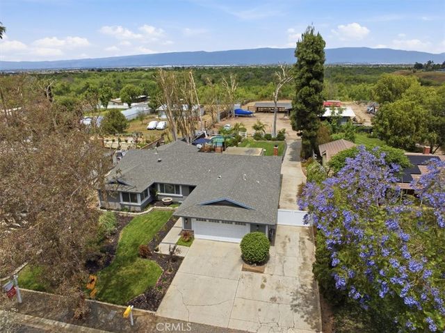 3633 Vine Avenue, Norco, CA 92860