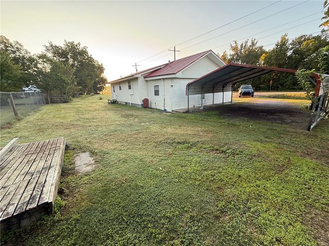 702 Main Street, Atkins, AR 72823