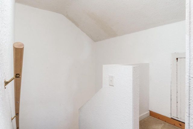 2425 S Oakhill Avenue, Janesville, WI 53546