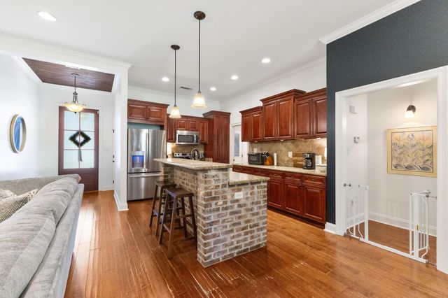 92 Creedmoor, Hattiesburg, MS 39402