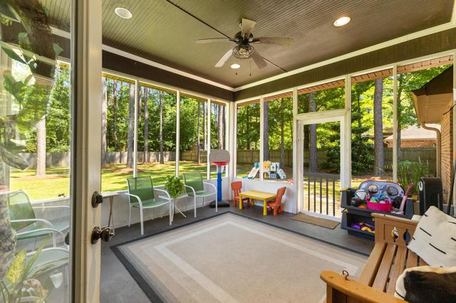 92 Creedmoor, Hattiesburg, MS 39402