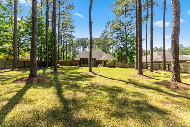 92 Creedmoor, Hattiesburg, MS 39402