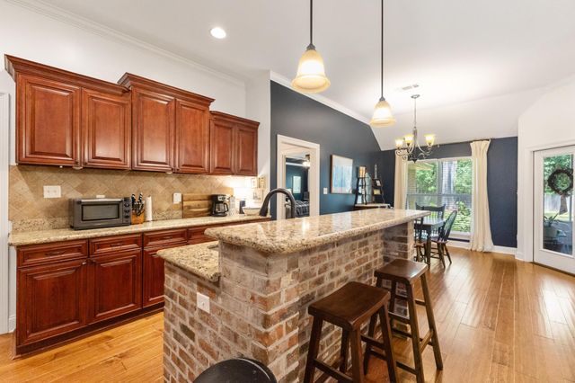 92 Creedmoor, Hattiesburg, MS 39402