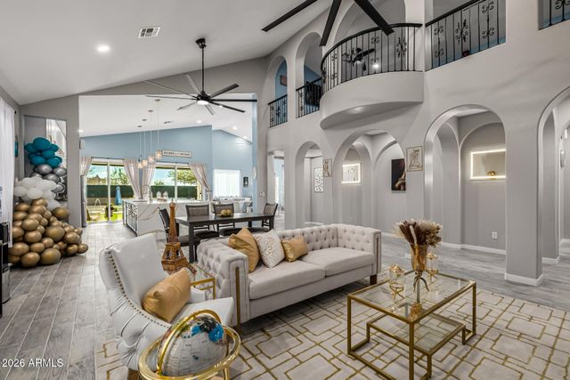 1809 E GWEN Street, Phoenix, AZ 85042